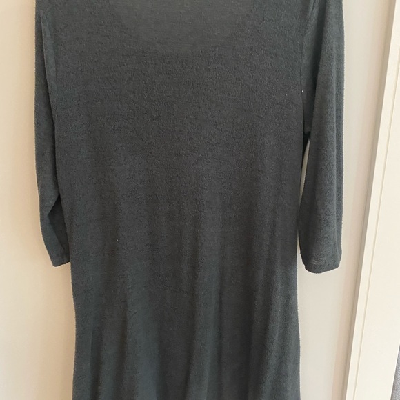 Stretchy dress soft material - Picture 4 of 4